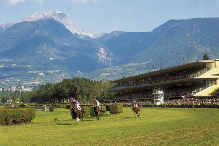 Pferderennplatz in Meran