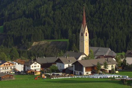 Taisten Kirche