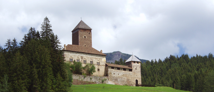Schloss Reinegg im Sarntal Schloss Reinegg im Sarntal