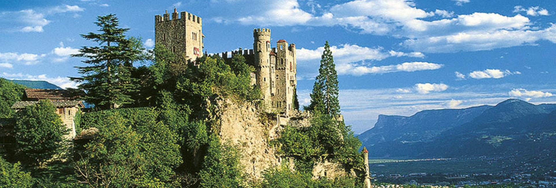 Fontana Castle Museum – housing an Agricultural Museum and the Ezra Pound memorial site