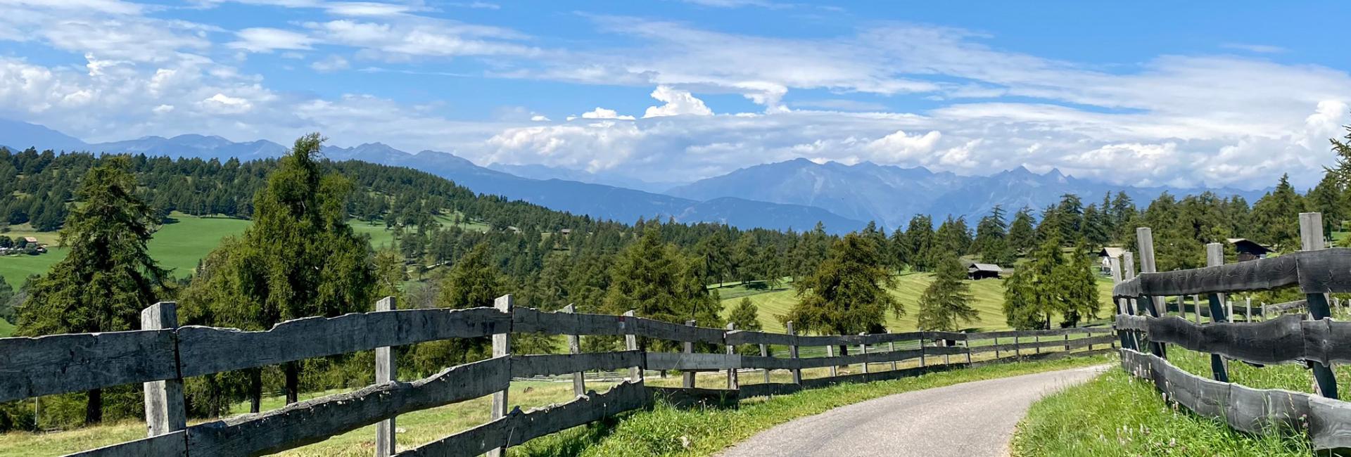 Guggnweg in Jenesien-Tschaufen
