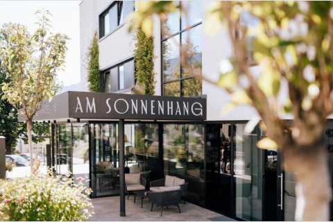 Panoramahotel Am Sonnenhang ****S in Dorf Tirol