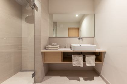 CITY APARTMENT