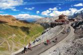 Alpine guesthouse Tibet Hut – Stelvio Pass in South Tyrol