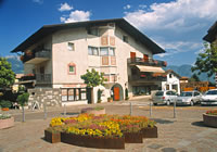 Algund Bei Meran Hotel Urlaub Sudtirol Italien