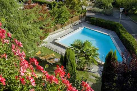 Garni Pension Juval ** - Swimming Pool