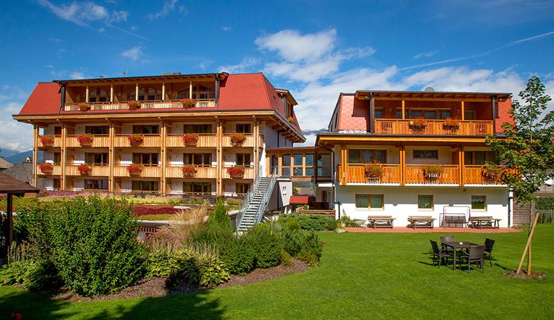Bruneck Hotels Bruneck Hotels