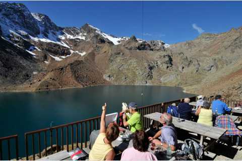 Rifugio Canziani al Lago Verde